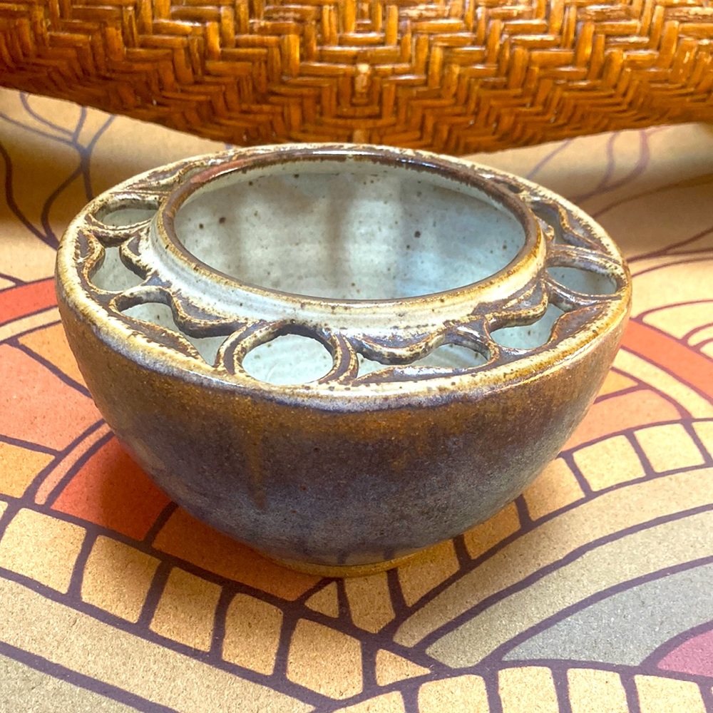 Unique studio pottery display potpourri bowl ceramic stoneware glazed planter